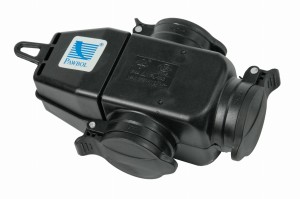 Rozgałęźnik trójgniazdowy 3x250V, 16A, IP 44 | D.3156